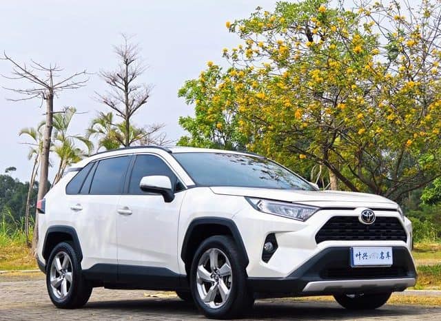 
								Toyota RAV4 (IV), 2020 full									