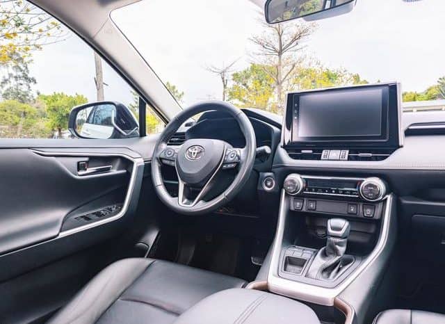 
								Toyota RAV4 (IV), 2020 full									
