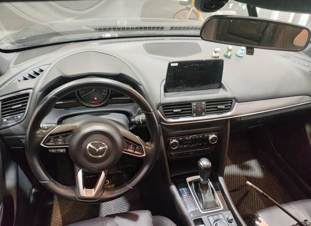 
								Mazda CX-4, 2020 full									