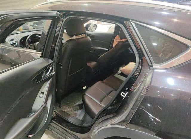 
								Mazda CX-4, 2020 full									