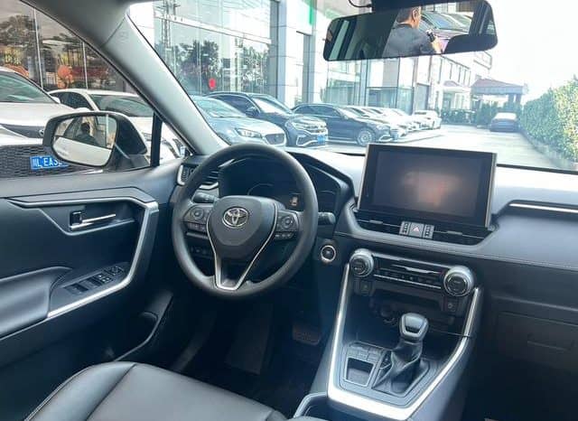 
								Toyota RAV4 (IV), 2022 full									