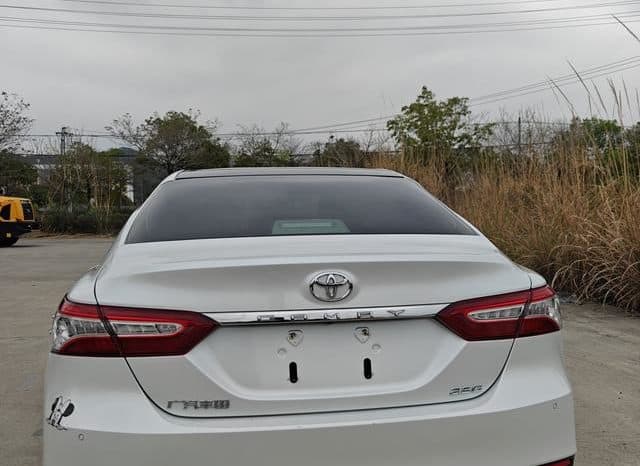 
								Toyota Camry, 2020 full									