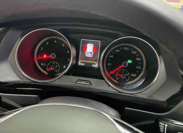 
								Volkswagen Tiguan L, 2020 full									