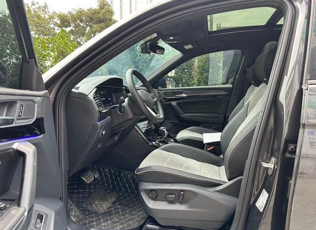 
								Volkswagen Tayron X, 2022 full									