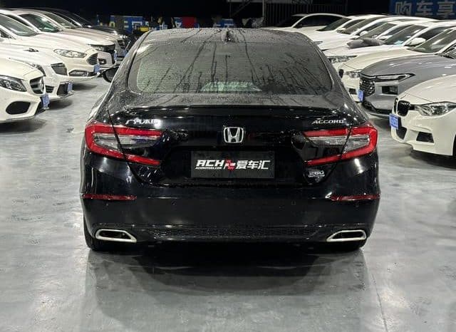 
								Honda Accord, 2022 full									