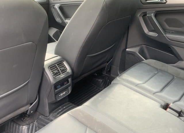 
								Volkswagen Tiguan L, 2020 full									