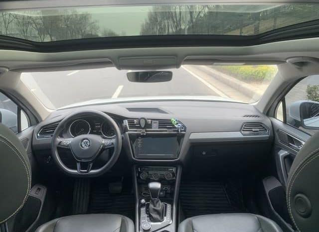 
								Volkswagen Tiguan L, 2020 full									