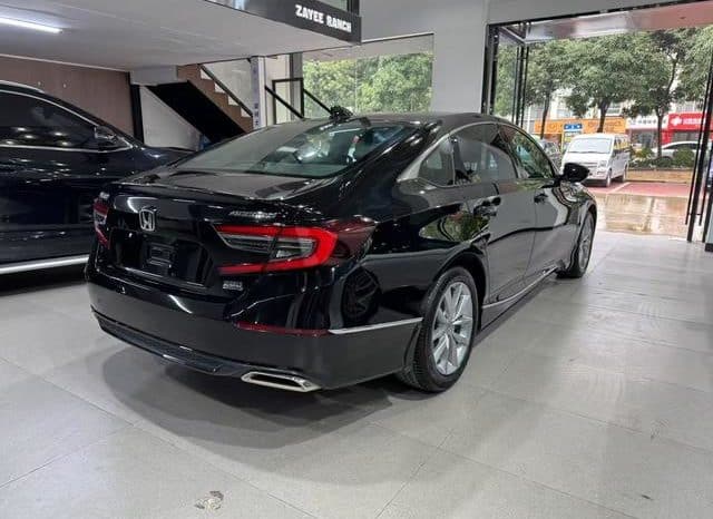 
								Honda Accord, 2021 full									