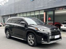 
										Toyota Highlander (III), 2022 full									