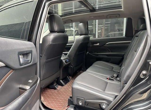 
								Toyota Highlander (III), 2022 full									