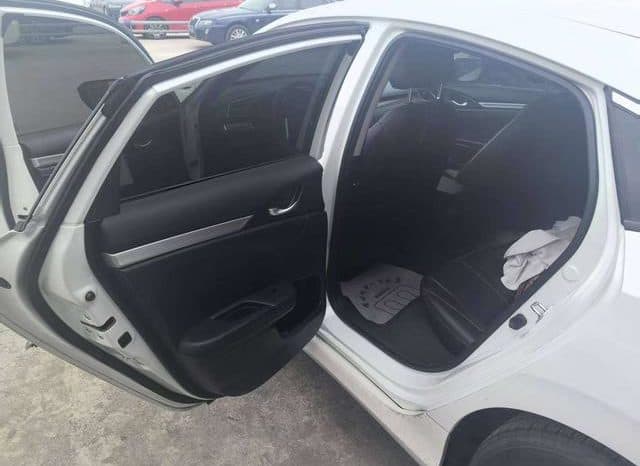 
								Honda Civic, 2021 full									