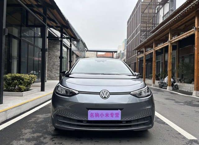 
								Volkswagen ID.3, 2023 full									