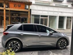 
										Volkswagen ID.3, 2023 full									