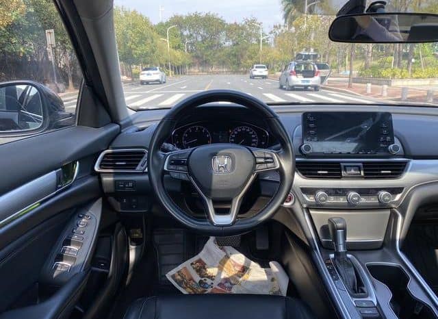 
								Honda Accord, 2021 full									