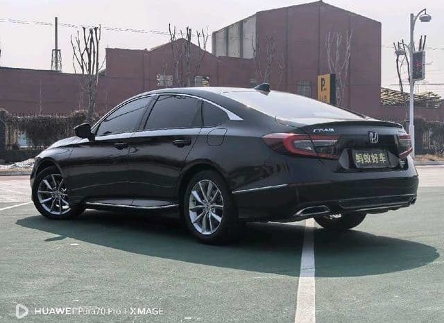 
								Honda Accord, 2022 full									