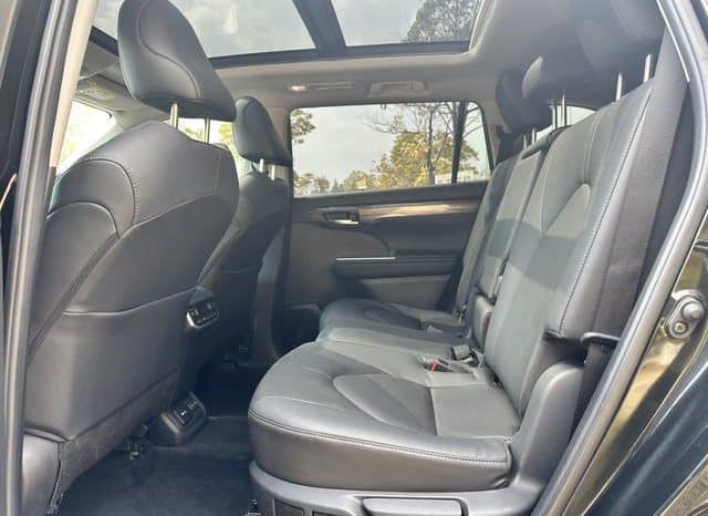 
								Toyota Highlander (III), 2022 full									