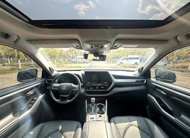 
								Toyota Highlander (III), 2022 full									