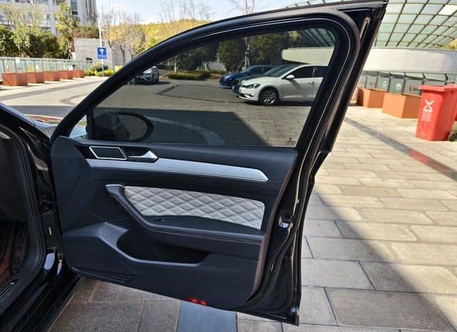 
								Volkswagen Magotan, 2023 full									