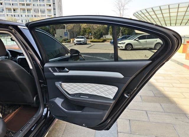 
								Volkswagen Magotan, 2023 full									