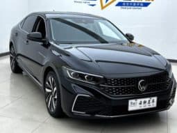 
										Volkswagen Passat, 2022 full									