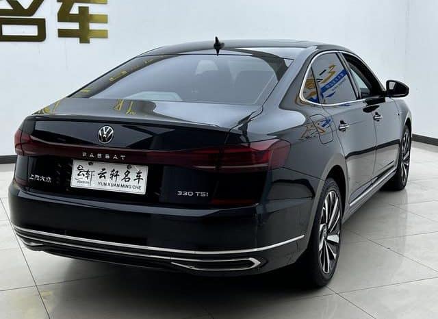 
								Volkswagen Passat, 2022 full									