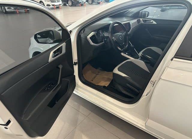 
								Volkswagen Polo (IV), 2021 full									