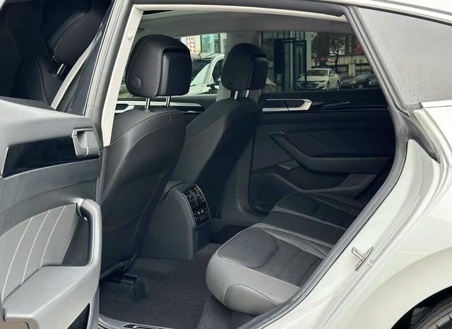 
								Volkswagen Passat CC, 2021 full									