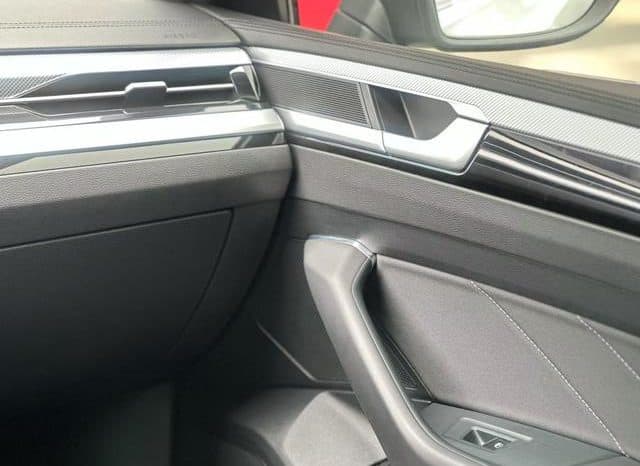 
								Volkswagen Passat CC, 2021 full									
