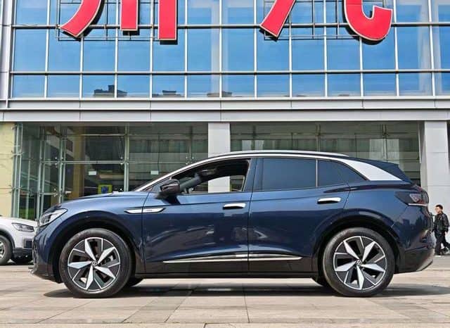 
								Volkswagen ID.4 CROZZ, 2023 full									
