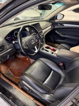 
										Honda Accord, 2021 full									