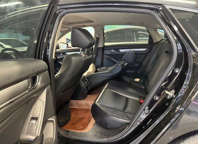 
								Honda Accord, 2021 full									
