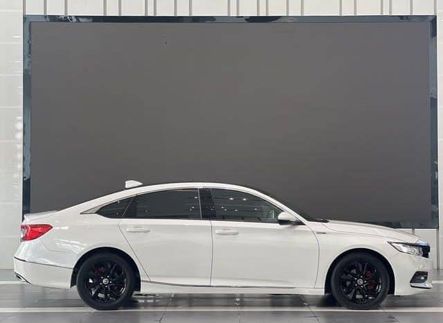 
								Honda Accord, 2020 full									