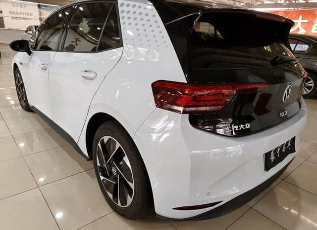 
								Volkswagen ID.3, 2024 full									