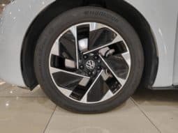 
										Volkswagen ID.3, 2024 full									