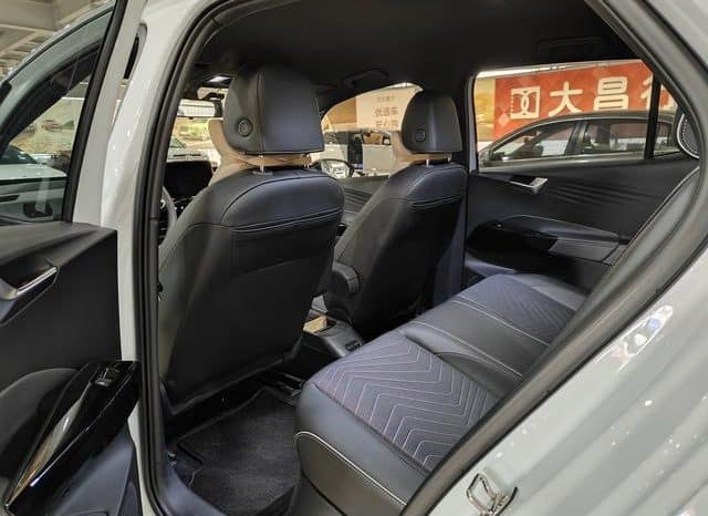 
								Volkswagen ID.3, 2024 full									