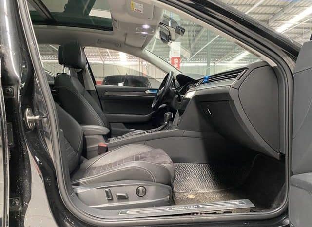 
								Volkswagen Magotan, 2021 full									