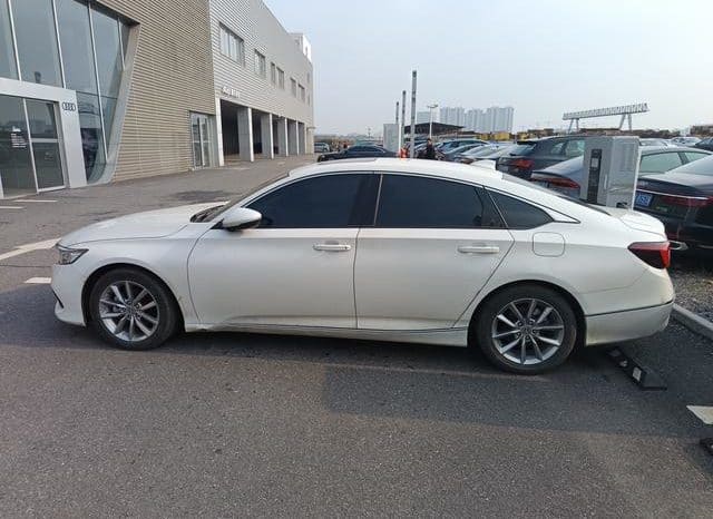 
								Honda Accord, 2022 full									