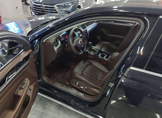 
								Volkswagen Phideon, 2021 full									