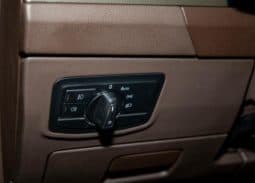 
										Volkswagen Phideon, 2021 full									