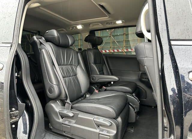 
								Honda Odyssey, 2022 full									