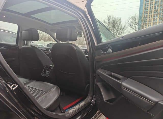 
								Volkswagen Passat, 2020 full									