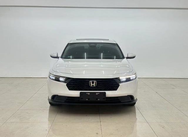 
								Honda Accord, 2024 full									