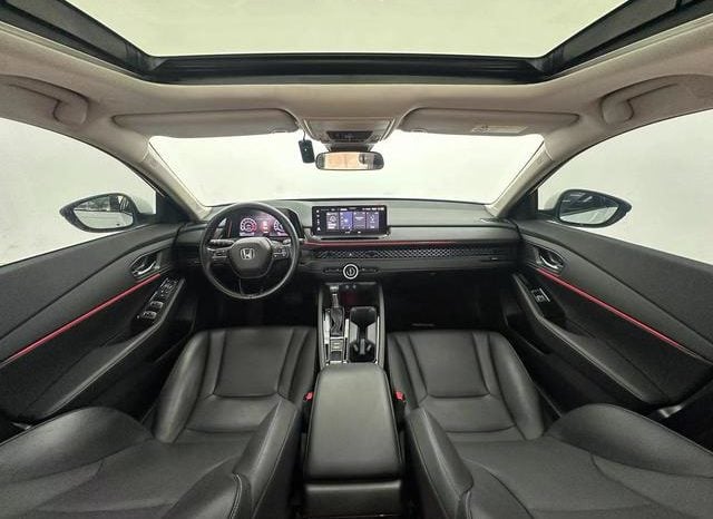 
								Honda Accord, 2024 full									