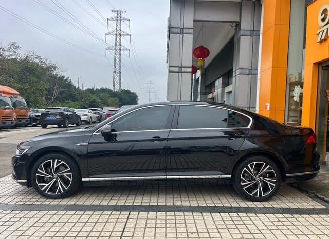
								Volkswagen Magotan, 2022 full									