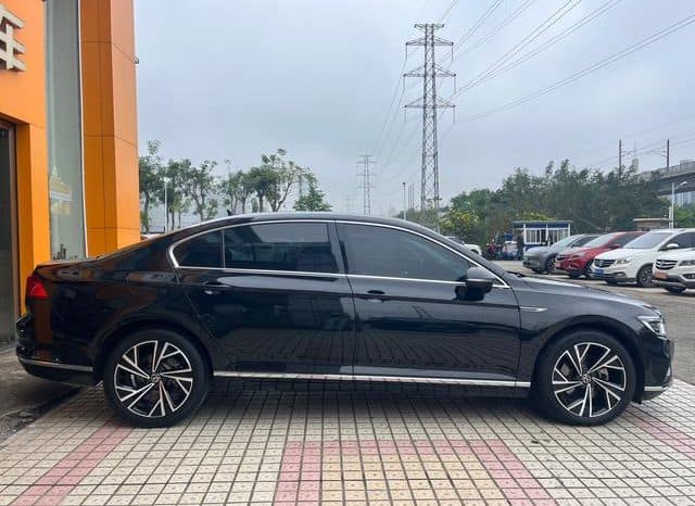 
								Volkswagen Magotan, 2022 full									