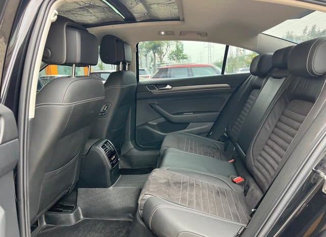 
								Volkswagen Magotan, 2022 full									