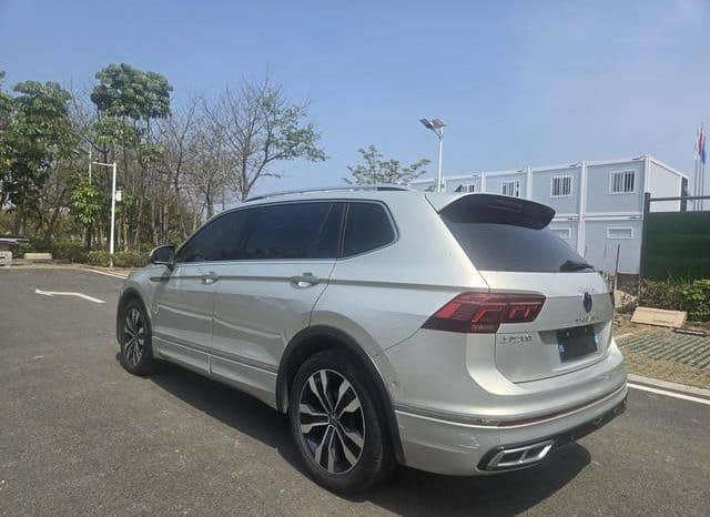 
								Volkswagen Tiguan L, 2021 full									