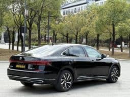 
										Volkswagen Passat, 2022 full									