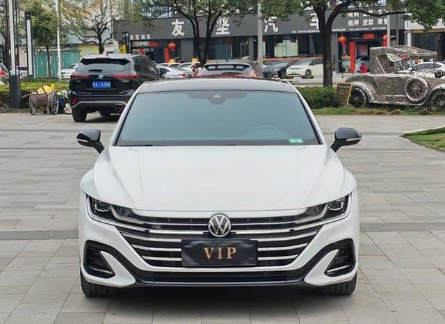 
								Volkswagen Passat CC, 2023 full									