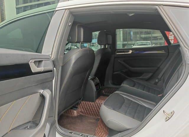 
								Volkswagen Passat CC, 2023 full									